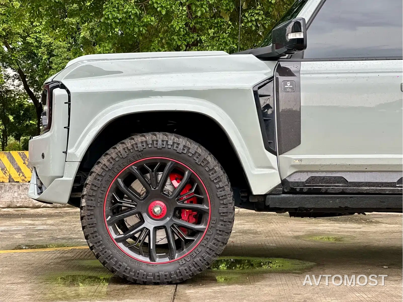LUMMA GT 2025 GT35 Defender — фото 8