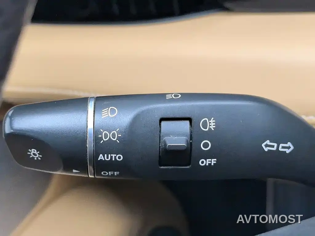 AITO M5 2022 Extended Range AWD Ultimate Edition — фото 19