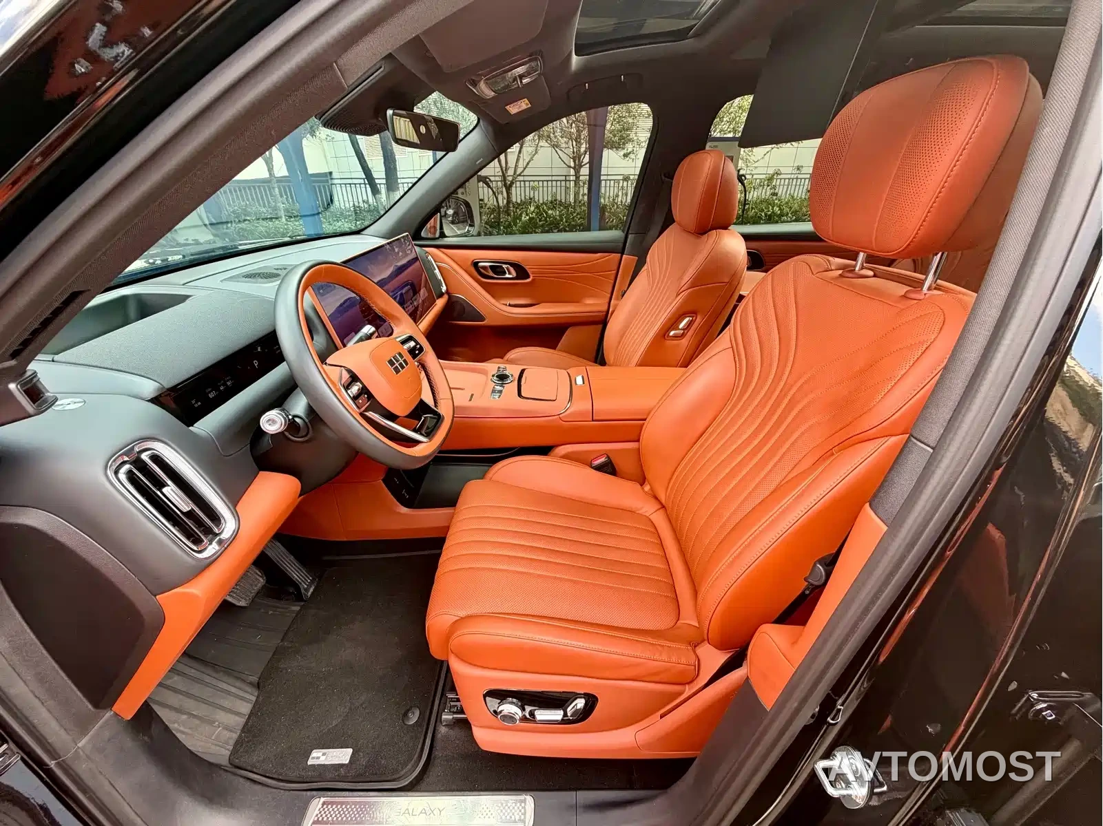 Geely Galaxy M9 2025 Model 230km 2WD Explorer+ Edition — фото 9
