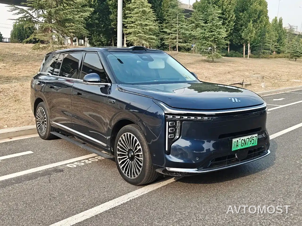 IM LS9 2026 Model 52kWh Base Version — фото 3