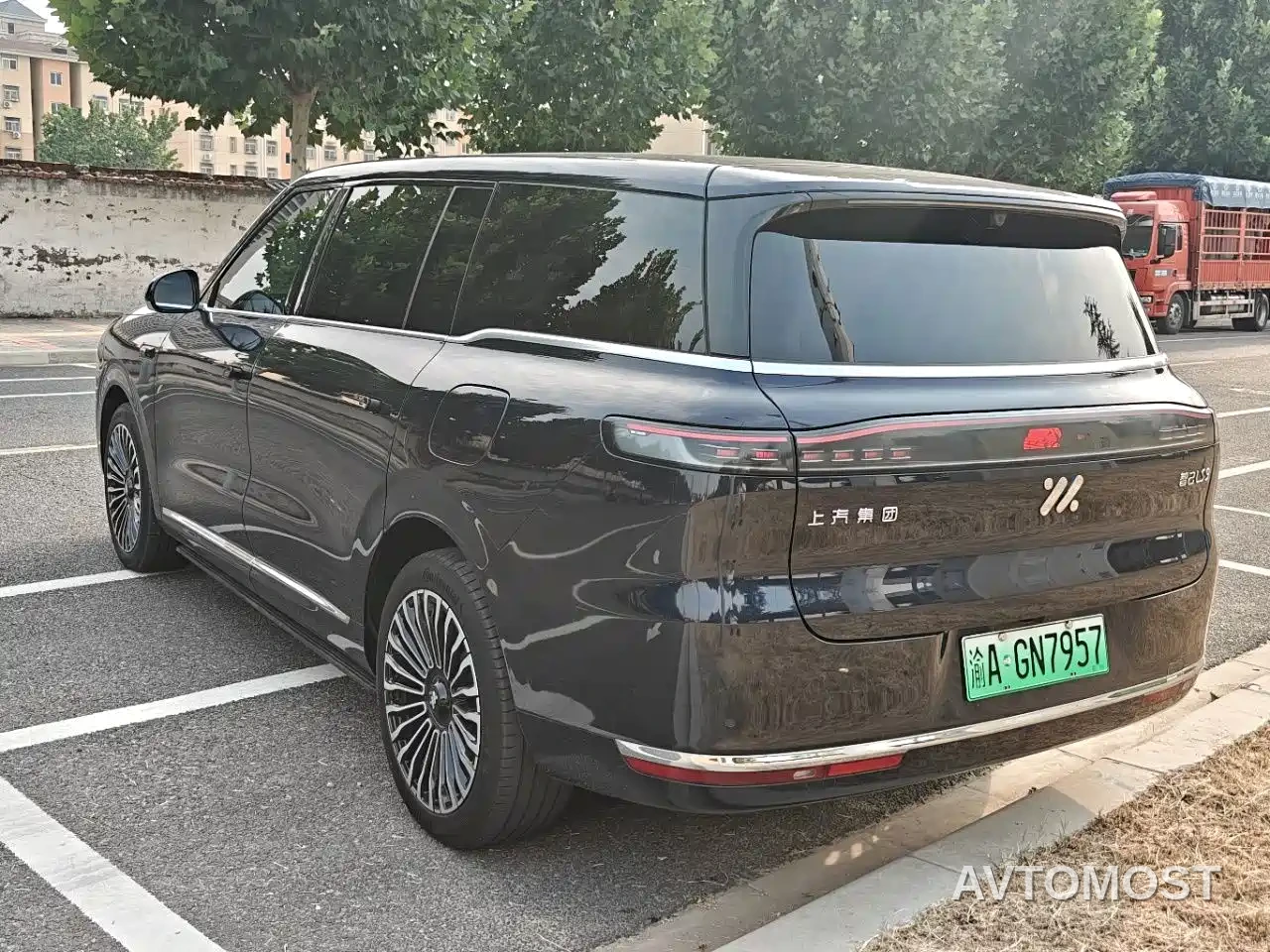 IM LS9 2026 Model 52kWh Base Version — фото 10