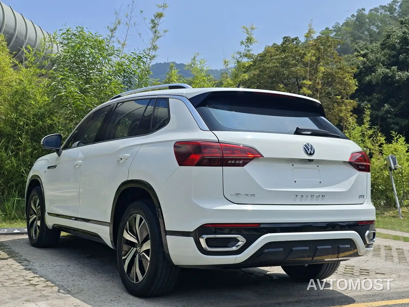 Volkswagen Tayron GTE Plug-in Hybrid 2022 1.4T Luxury — фото 4