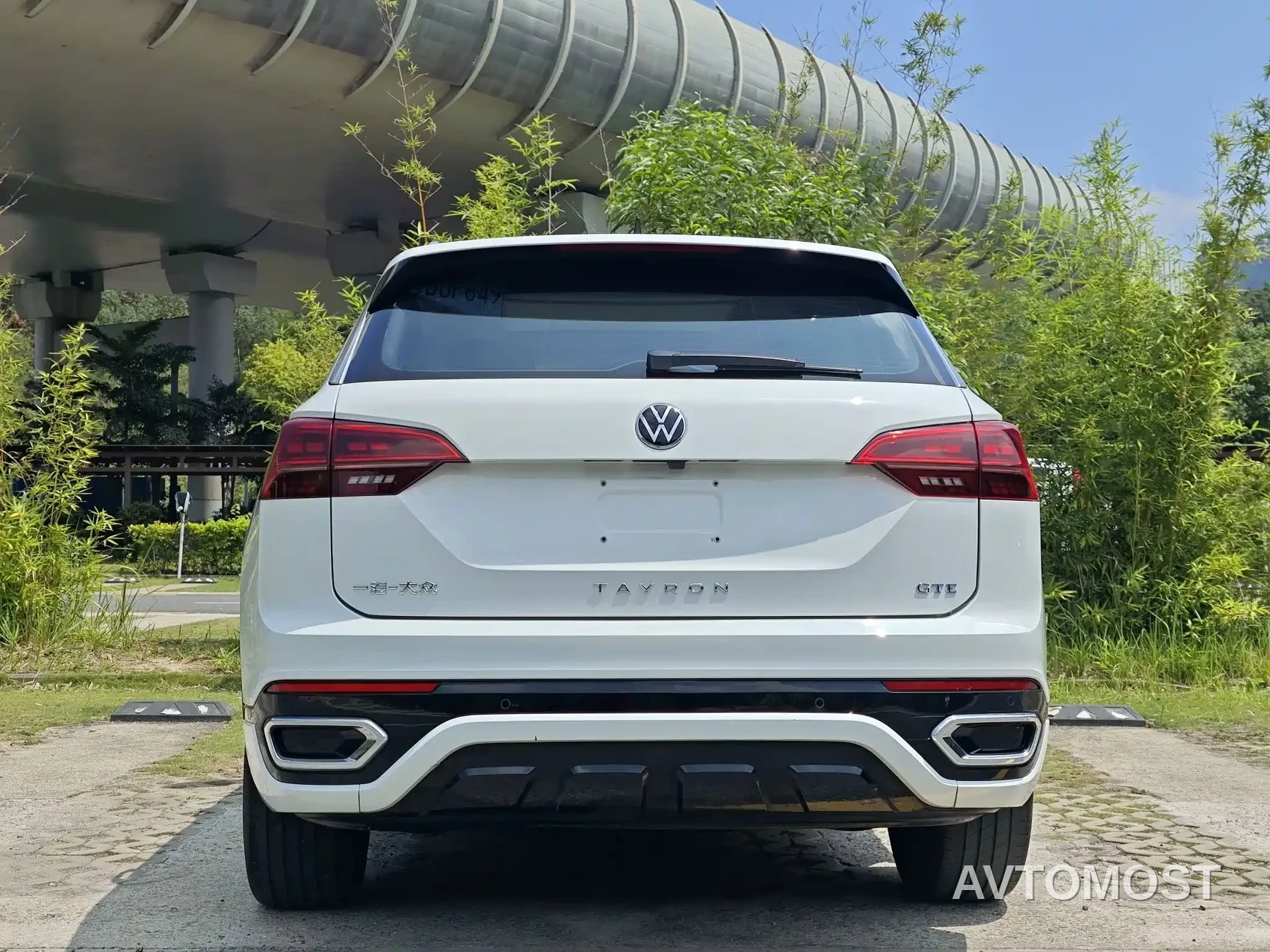 Volkswagen Tayron GTE Plug-in Hybrid 2022 1.4T Luxury — фото 5
