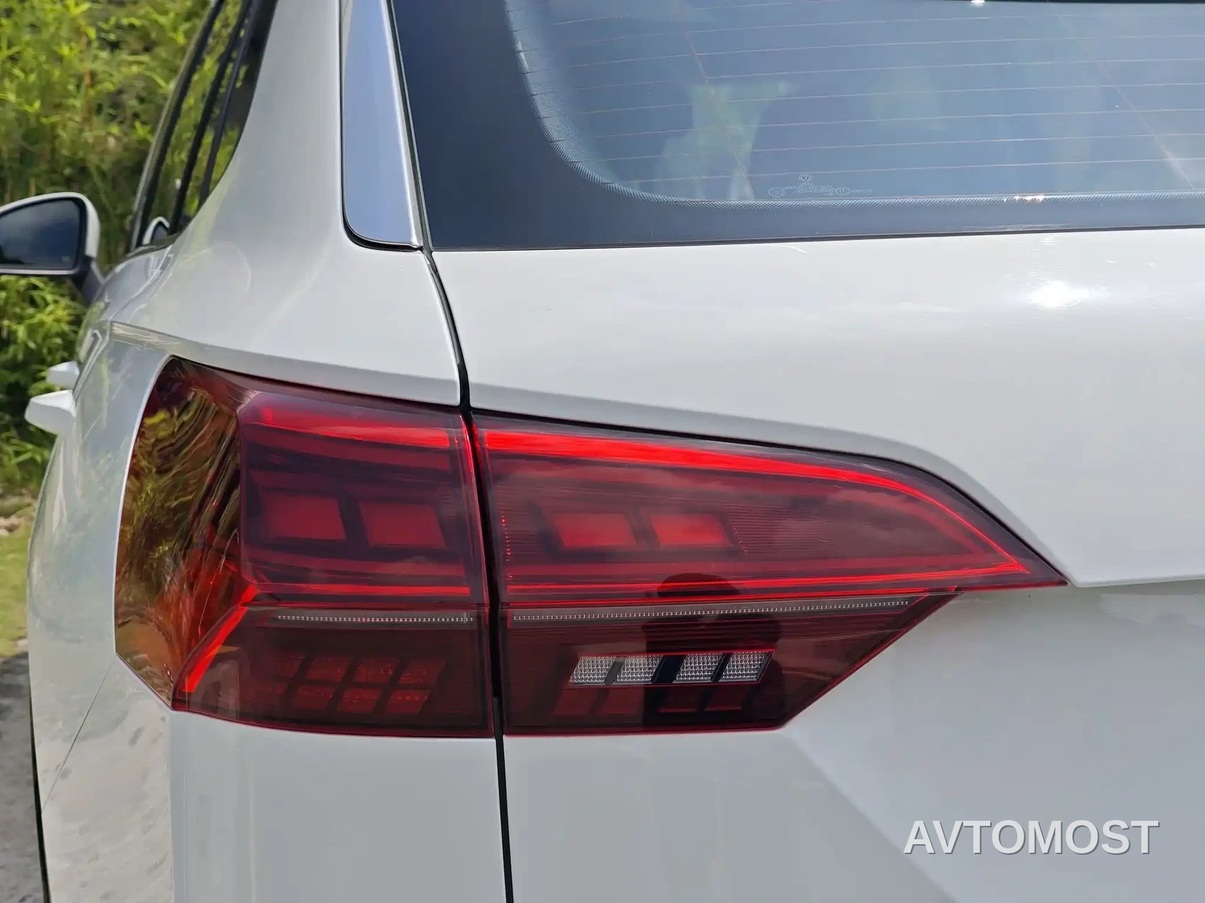 Volkswagen Tayron GTE Plug-in Hybrid 2022 1.4T Luxury — фото 9
