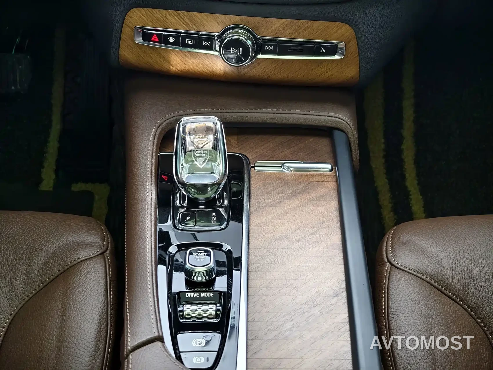 Volvo XC90 2021 B6 Smart Comfort Luxury 7-seater — фото 11