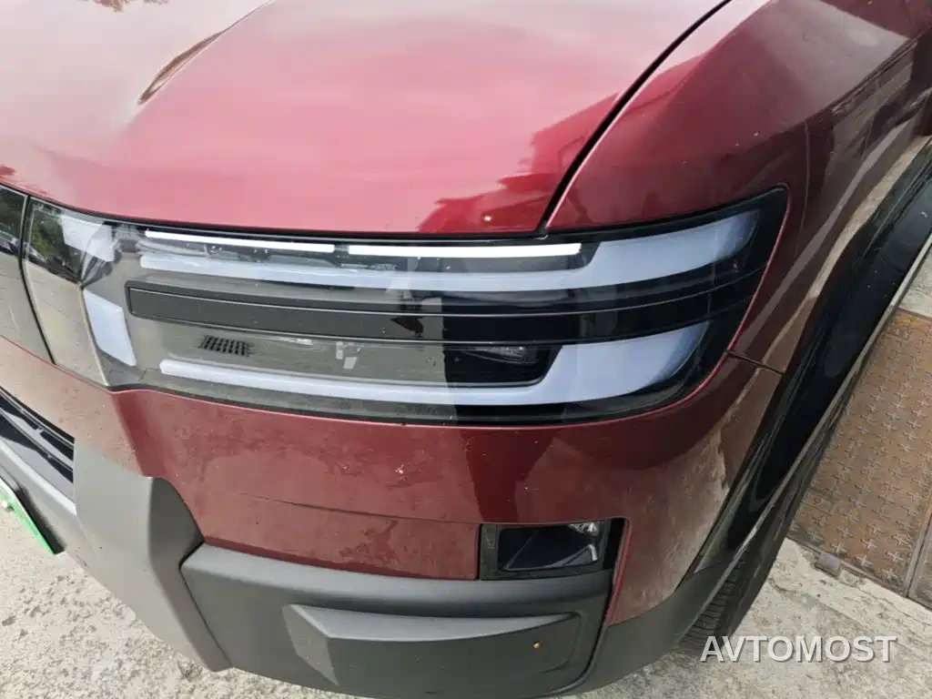 Fang Cheng Bao Titanium 7 2025 AWD Base Model — фото 17