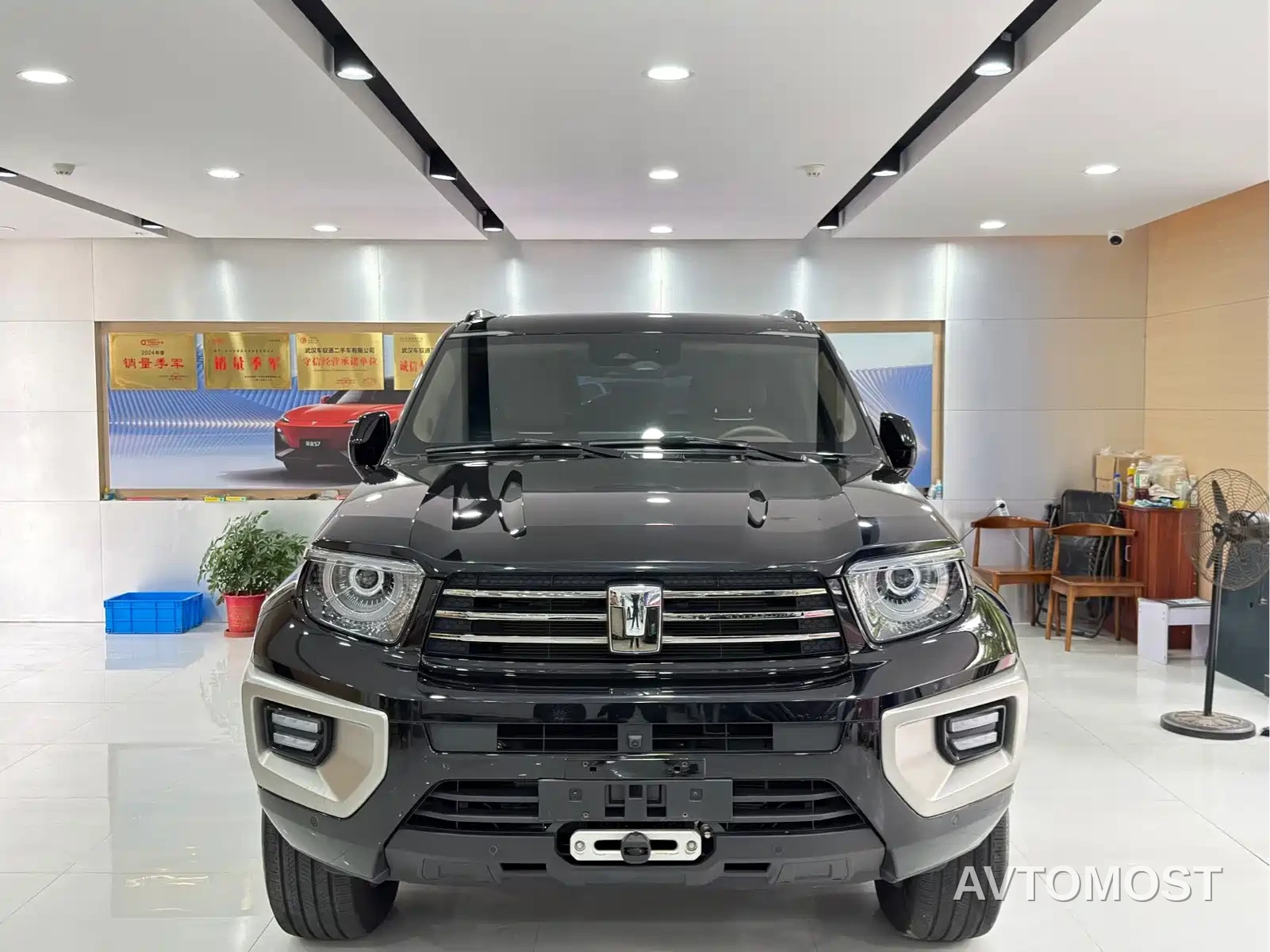Tank 700 New Energy 2024 Hi4-T Extreme Edition — фото 2