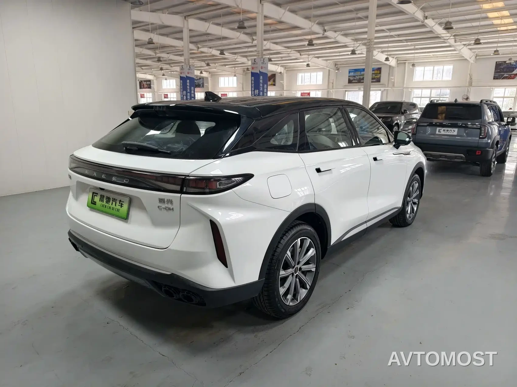 Exeed Yaoguang C-DM 2026 Global Edition 120 Long Range 2WD — фото 4