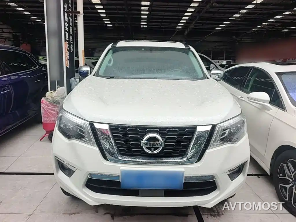 Nissan Terra 2020 2.5L XL Upper Automatic 2WD Luxury Edition — фото 2