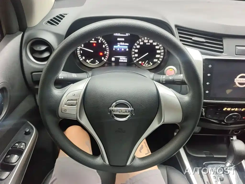 Nissan Terra 2020 2.5L XL Upper Automatic 2WD Luxury Edition — фото 9