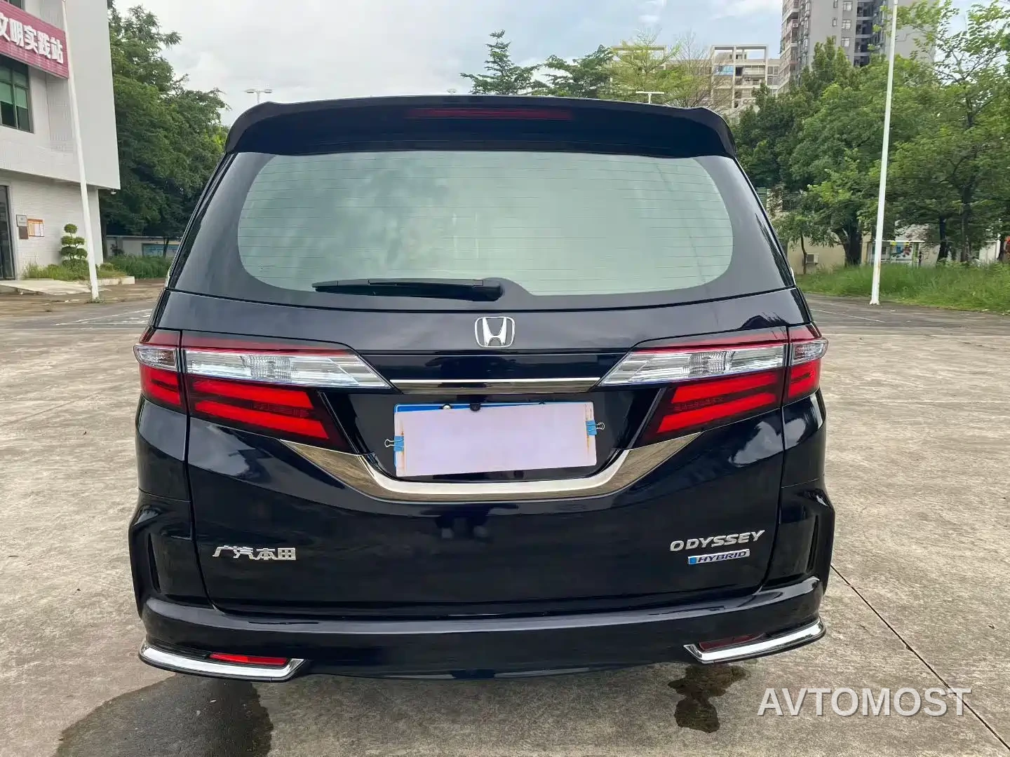 Honda Odyssey 2021 2.0L Sharp Comfort Edition — фото 3