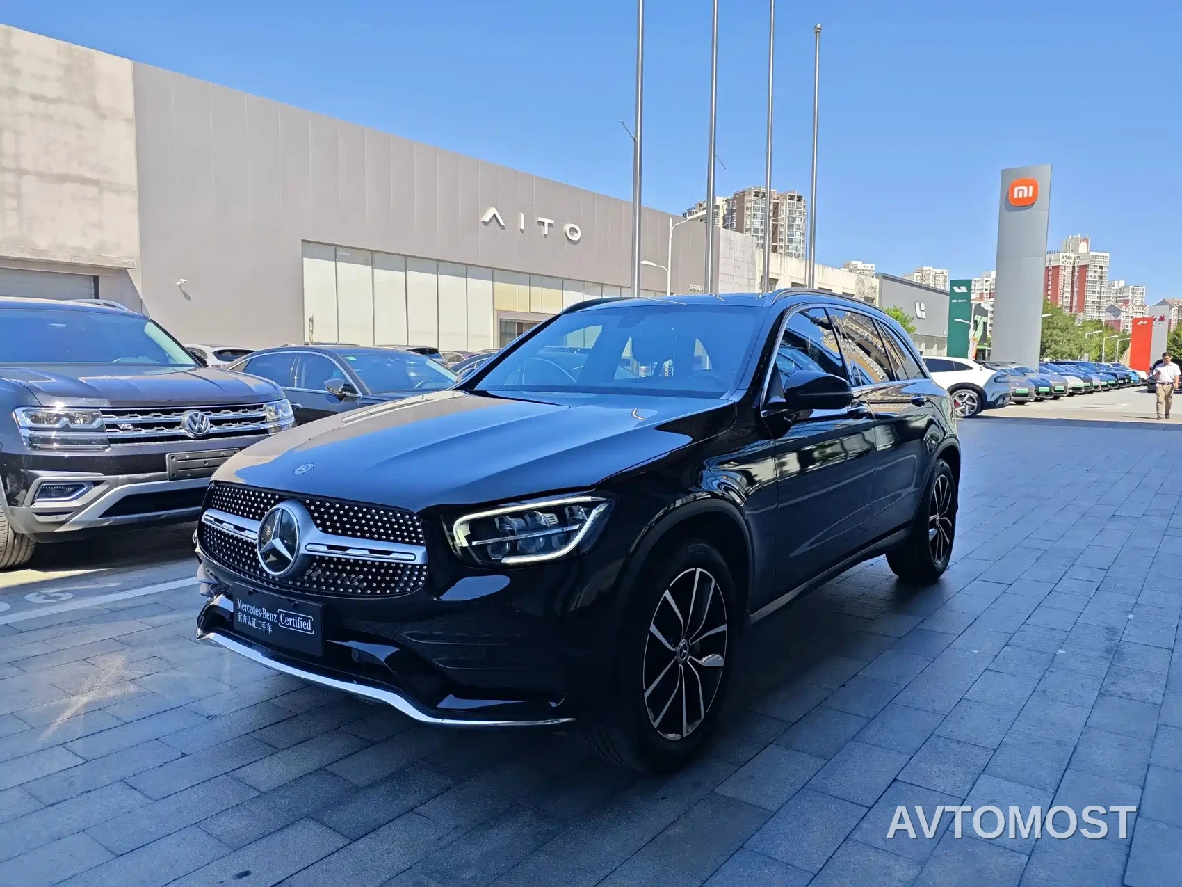 Mercedes-Benz GLC 2022 Model GLC 260 L 4MATIC Luxury Edition — фото 1