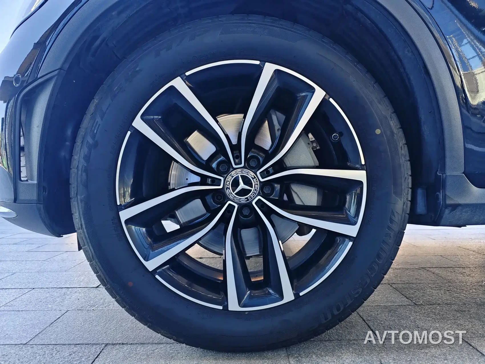 Mercedes-Benz GLC 2022 Model GLC 260 L 4MATIC Luxury Edition — фото 14