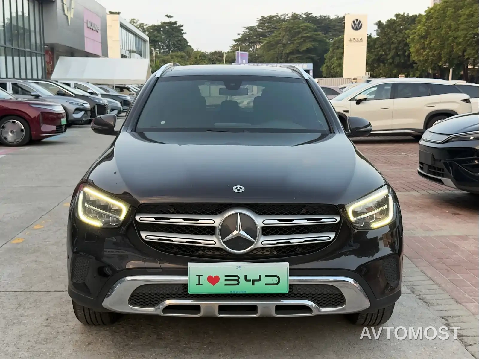 Mercedes-Benz GLC 2021 GLC 260 L 4MATIC Sporty — фото 2