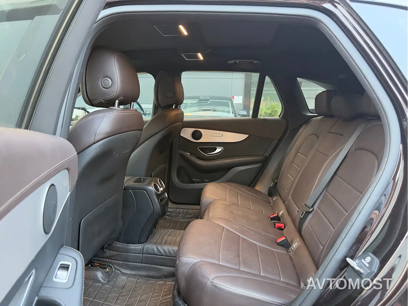 Mercedes-Benz GLC 2021 GLC 260 L 4MATIC Sporty — фото 5