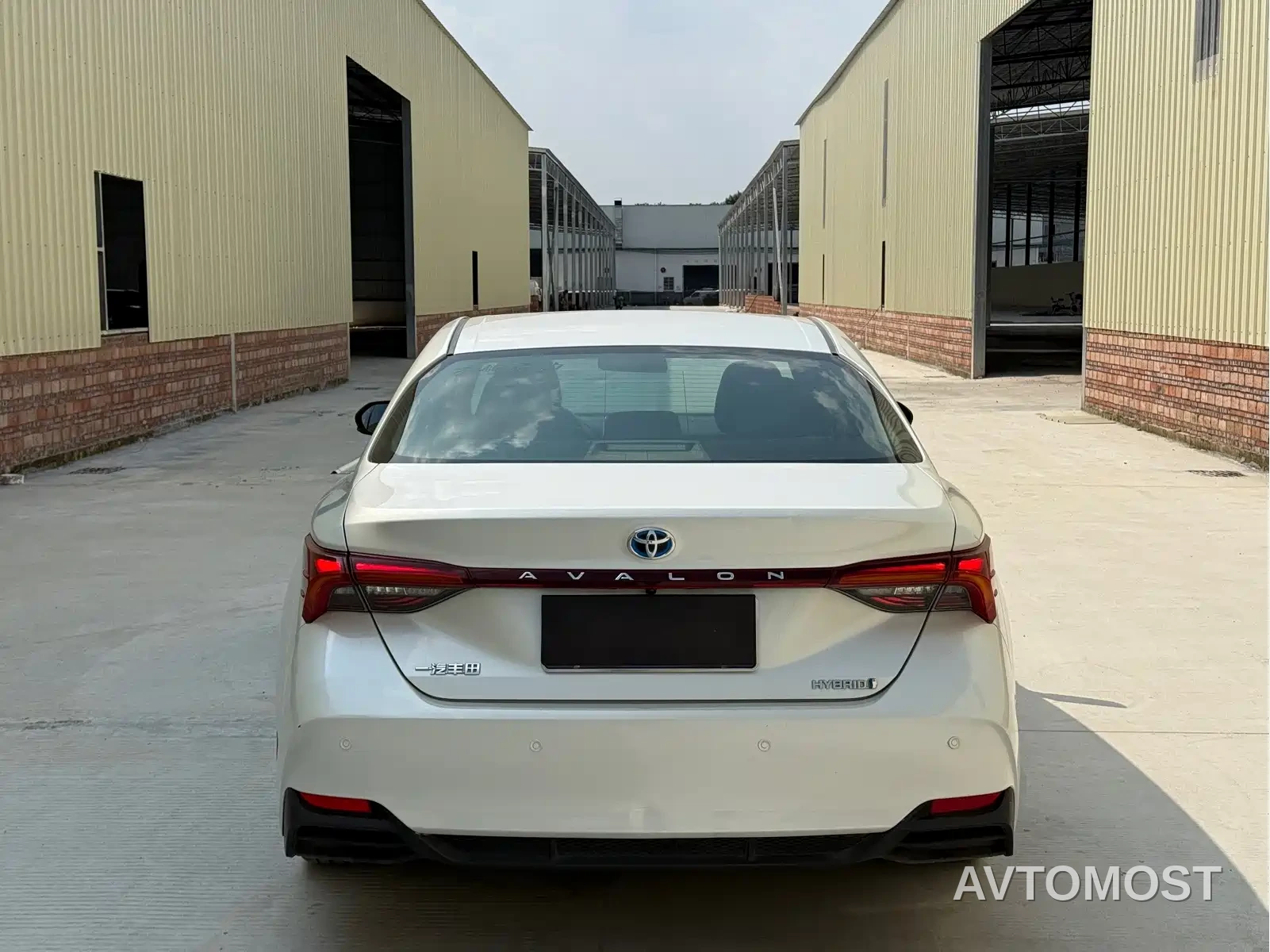 Toyota Avalon 2019 Hybrid 2.5L Luxury Edition China VI — фото 5
