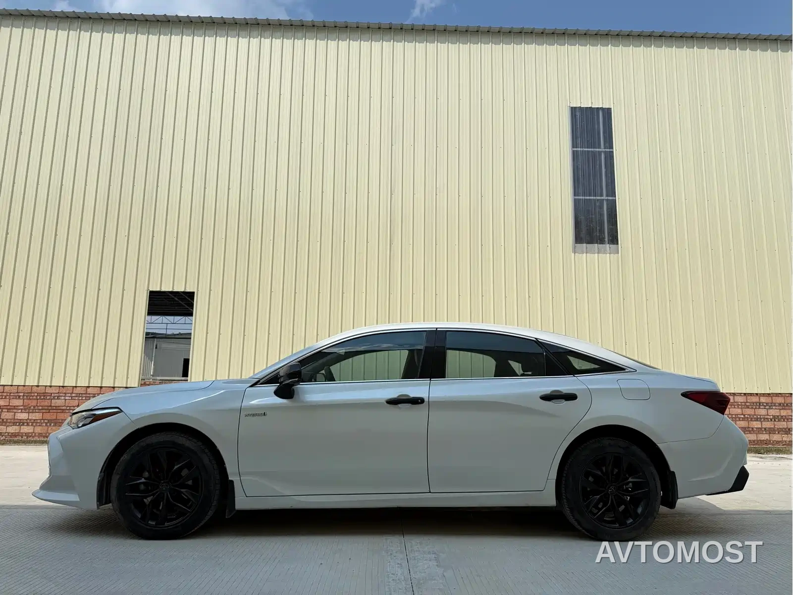 Toyota Avalon 2019 Hybrid 2.5L Luxury Edition China VI — фото 7
