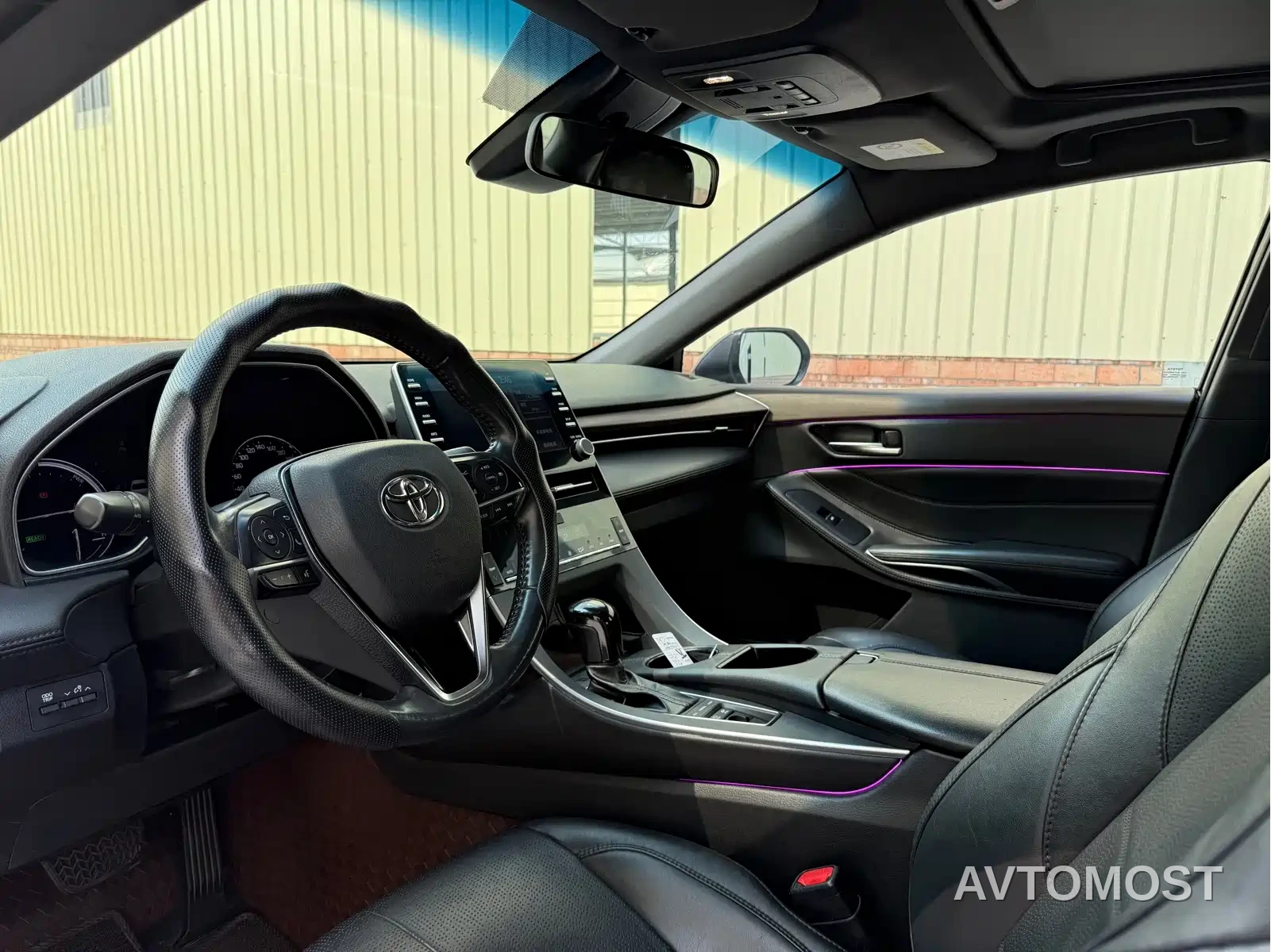 Toyota Avalon 2019 Hybrid 2.5L Luxury Edition China VI — фото 14