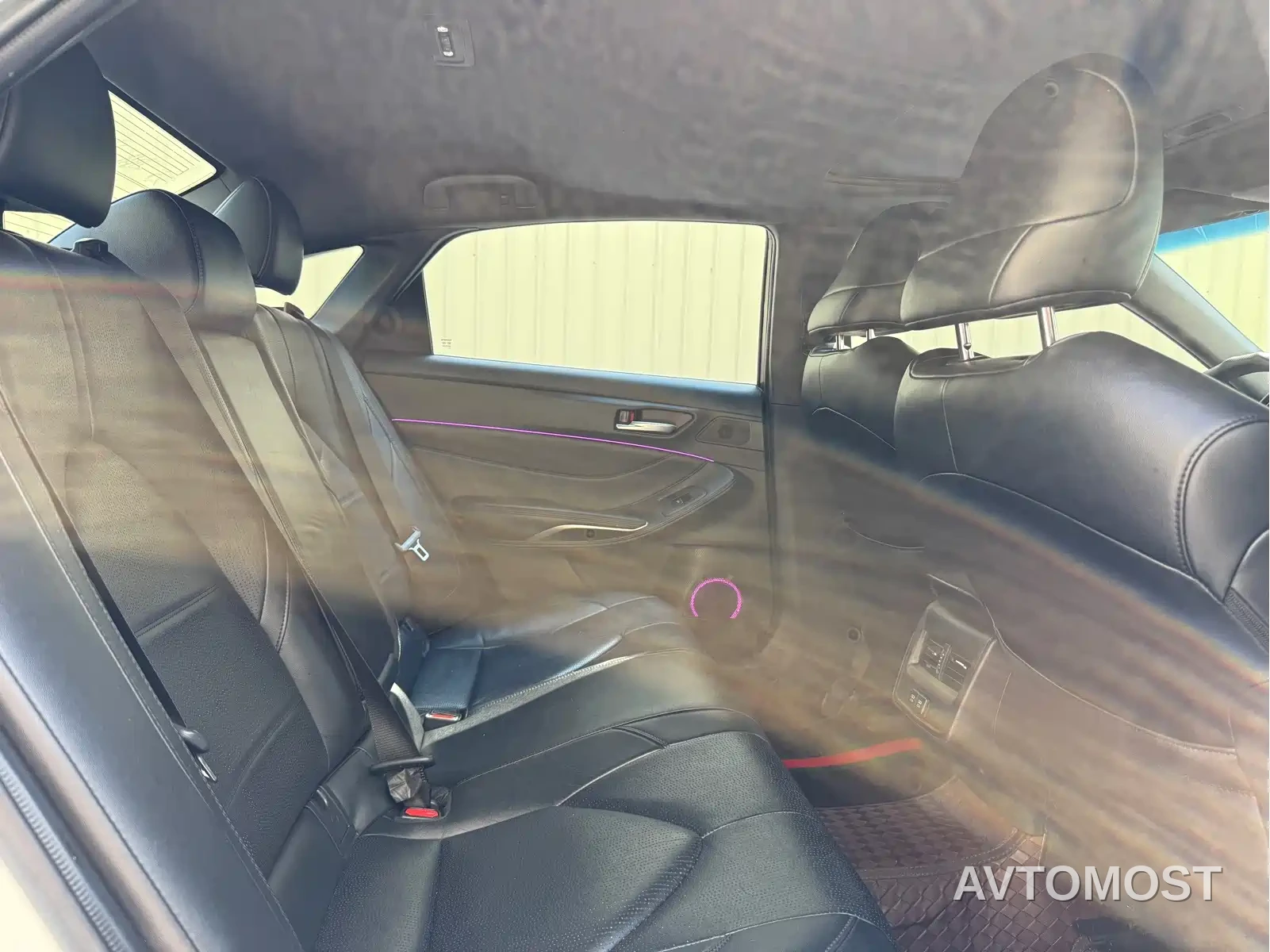 Toyota Avalon 2019 Hybrid 2.5L Luxury Edition China VI — фото 18