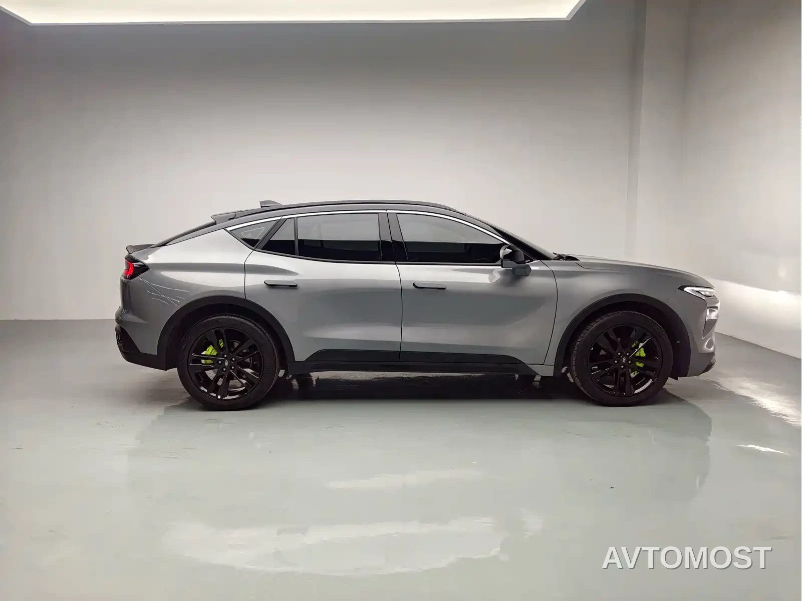 Ford Mondeo 2024 2.0T E-Hybrid Sport Edition — фото 5