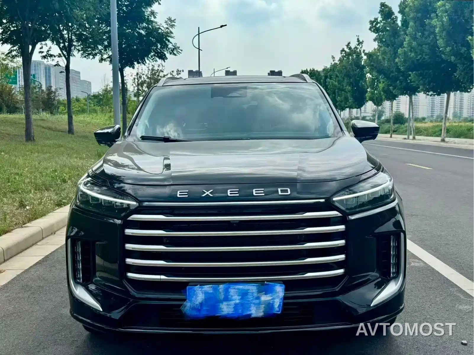 Exeed Landmark 2025 400T 4WD Starlight Edition 7-Seater — фото 2