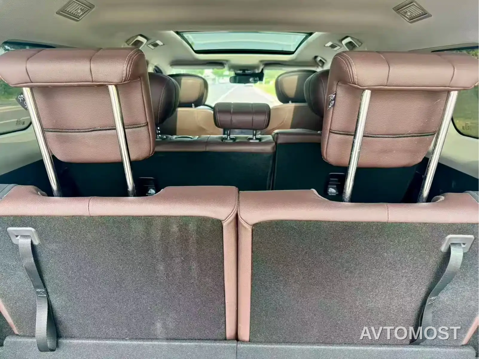 Exeed Landmark 2025 400T 4WD Starlight Edition 7-Seater — фото 7