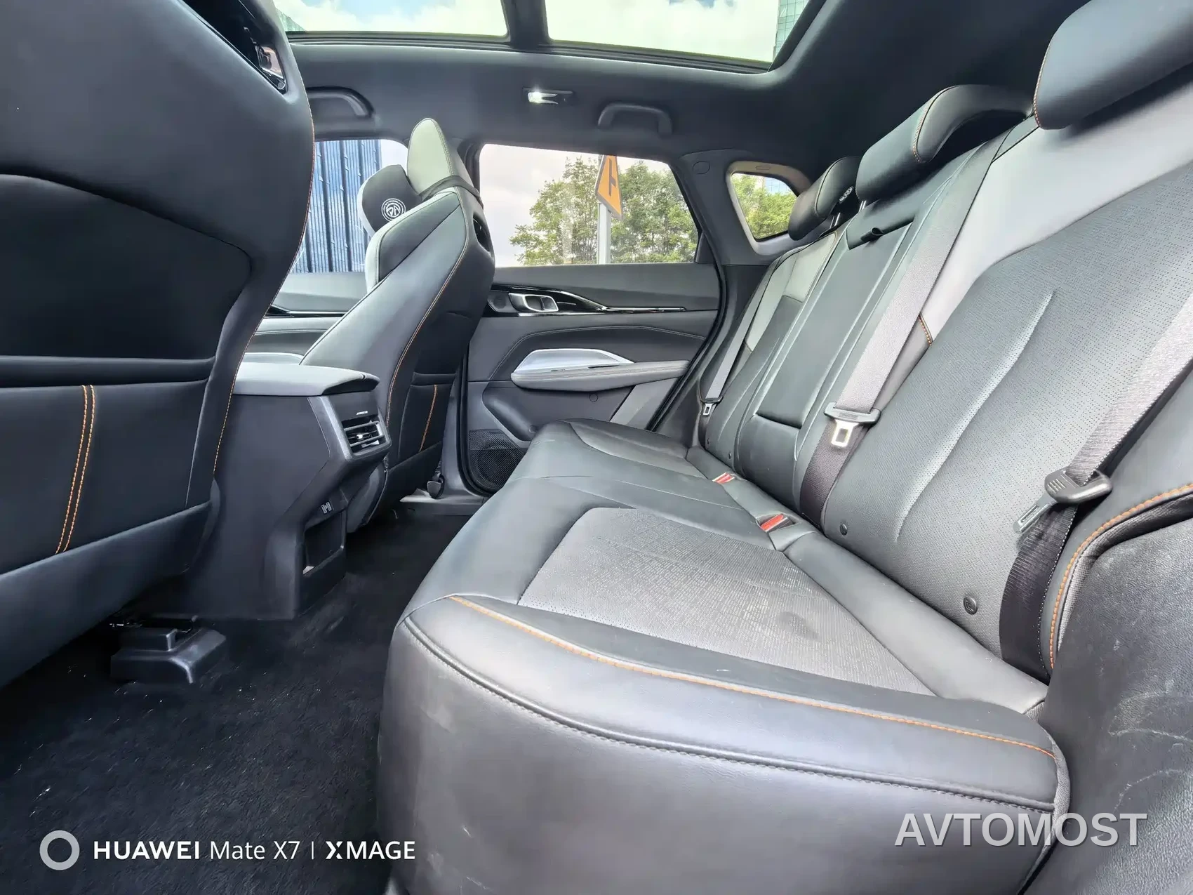 Changan Oshan Z6 2022 Blue Whale 1.5T DCT Intelligent Leader — фото 8