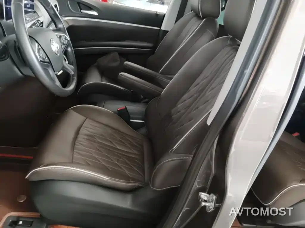 Buick GL8 2022 Land Business Class 652T Luxury — фото 12