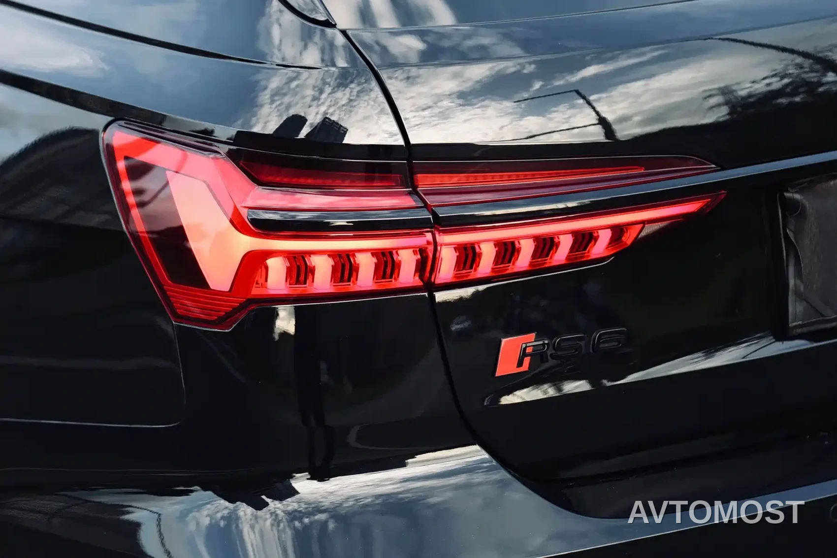 Audi RS 6 2022 RS 6 4.0T Avant — фото 8