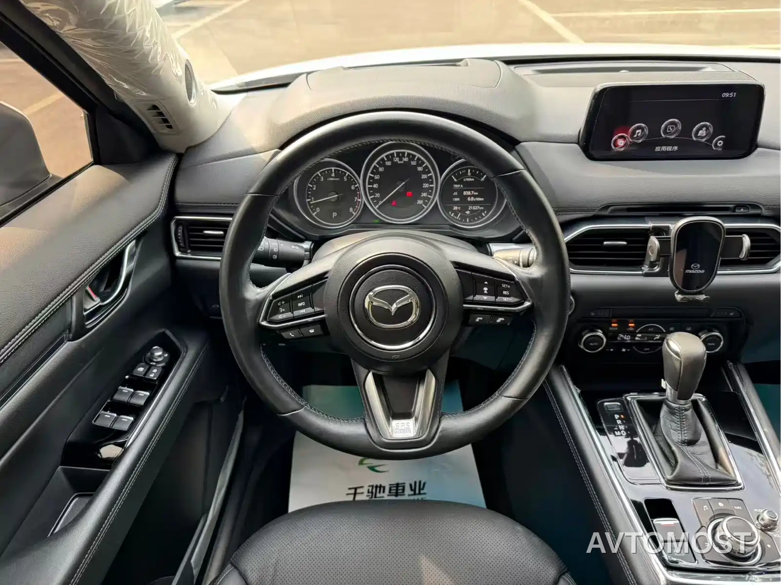 Mazda CX-8 2019 2.5L AWD Premium Model — фото 10