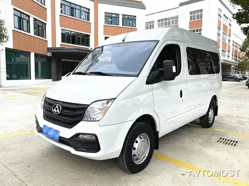 SAIC Maxus Xintu V80 2021 2.0T AMT Classic Aoyuntong Short Wheelbase Medium Roof 5/6 Seater