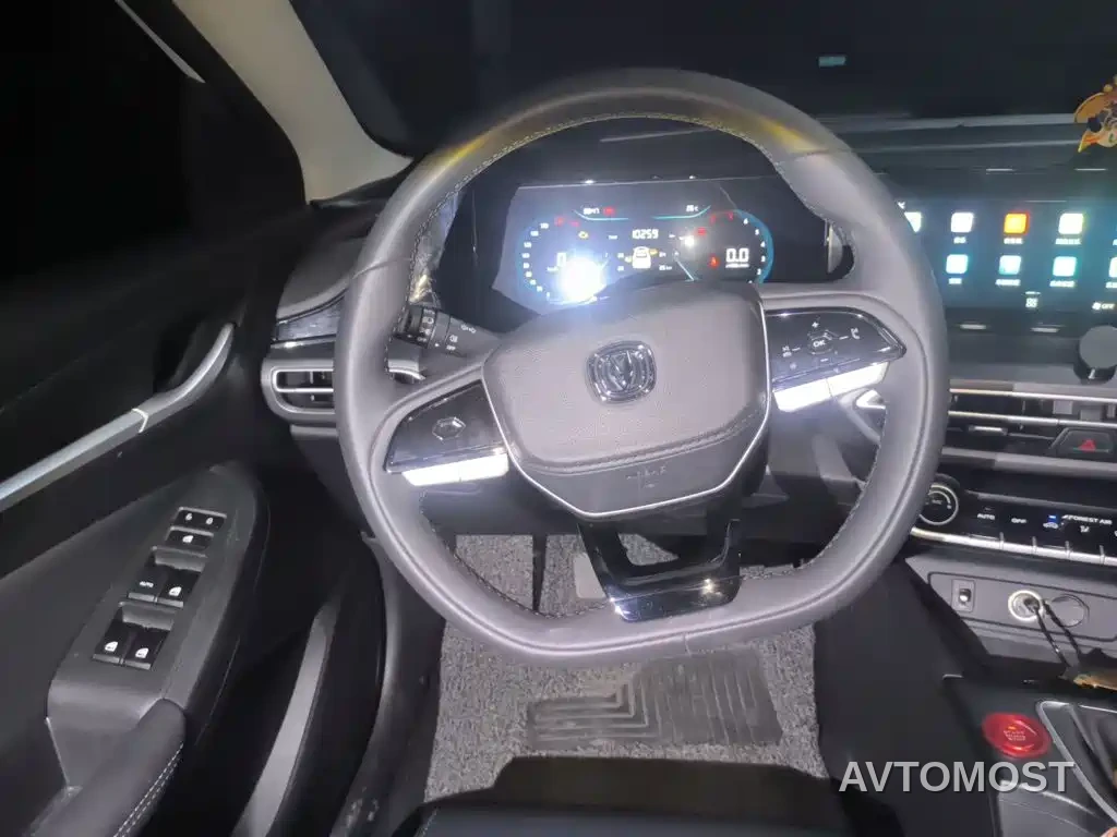 Changan Eado 2022 PLUS 1.6L GDI Manual Luxury — фото 6