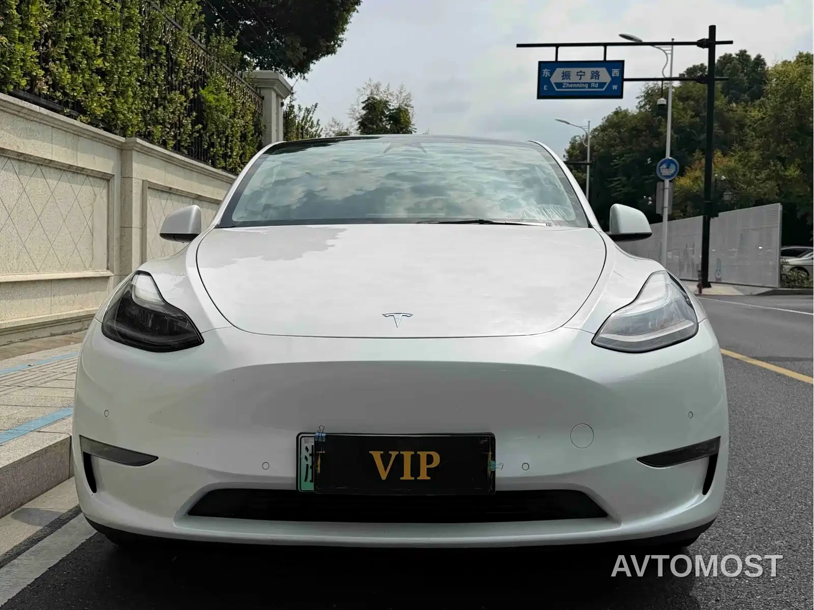 Tesla Model Y 2021 Standard Range Rear-Wheel Drive — фото 2
