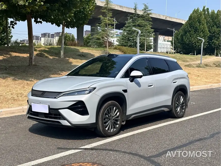 BYD Song Ultra 2026 Model Pure Electric 270kW