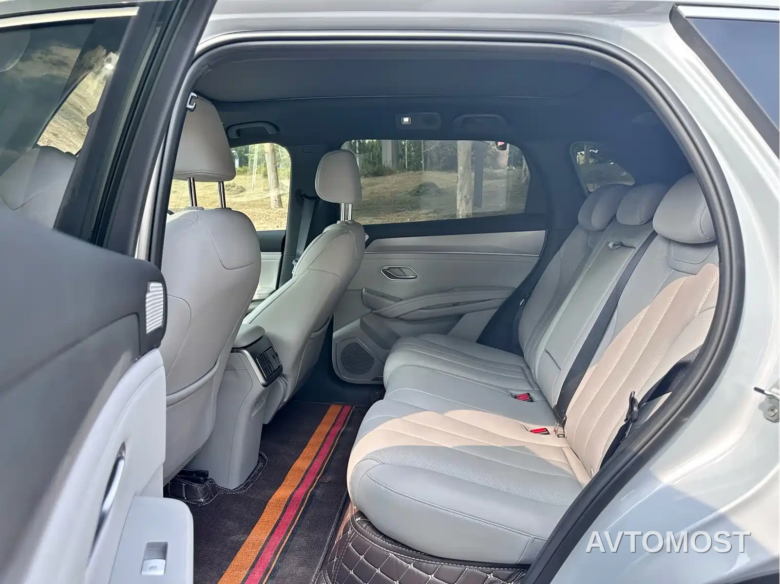 BYD Song Ultra 2026 Model Pure Electric 270kW — фото 6