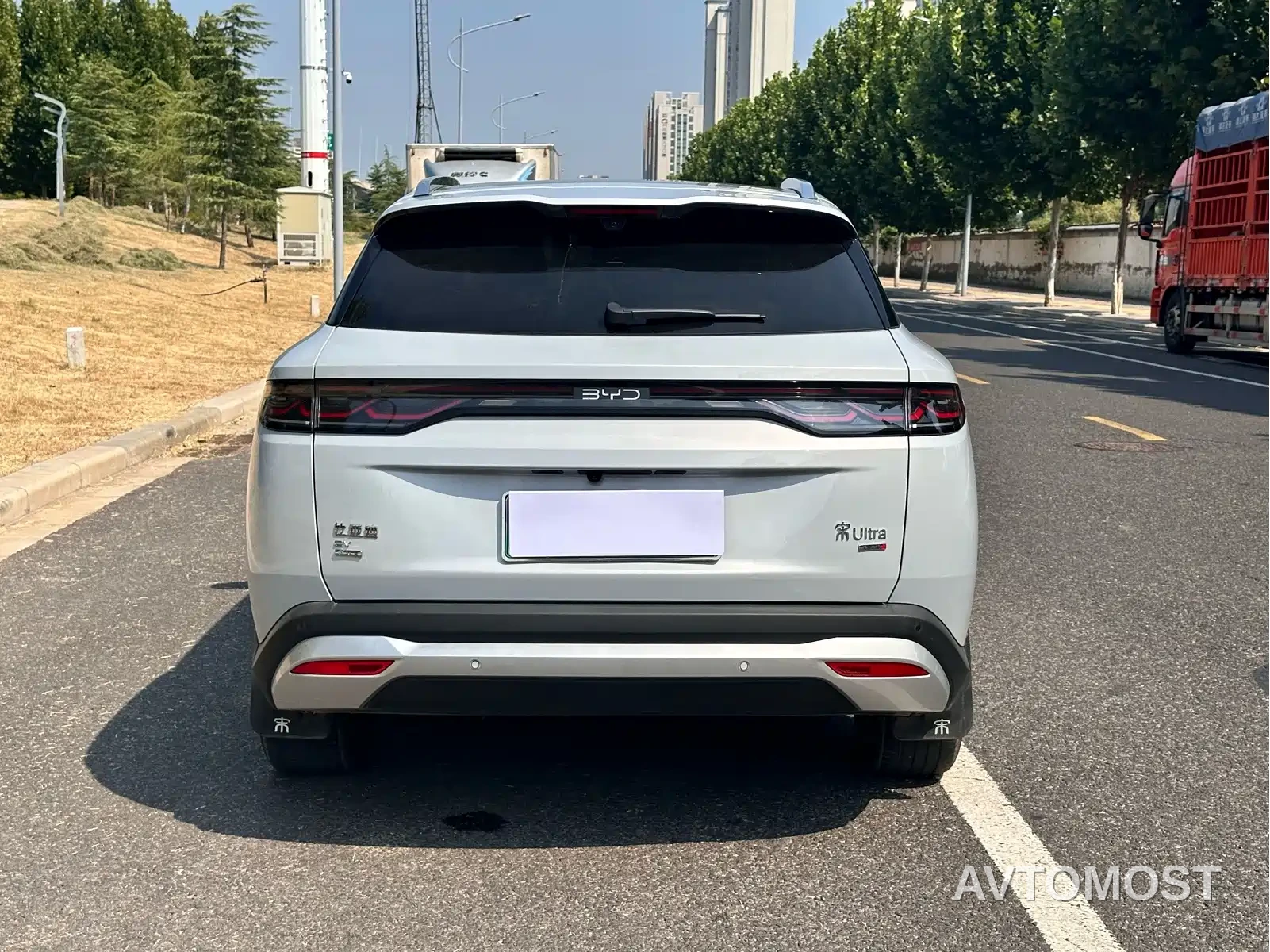 BYD Song Ultra 2026 Model Pure Electric 270kW — фото 8