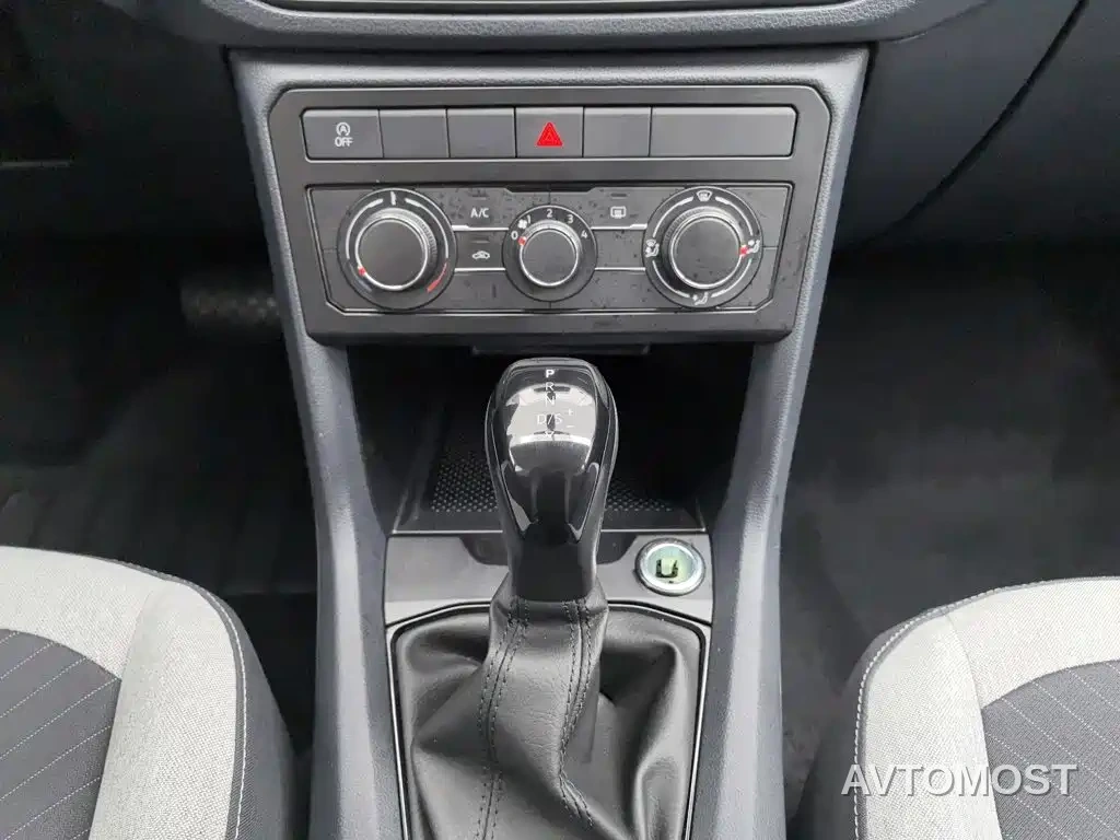 Volkswagen Tharu 2025 Model Rising Star 1.5L Advance Edition — фото 12