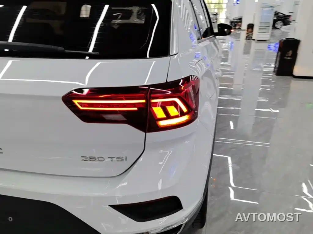 Volkswagen T-ROC 2022 280TSI DSG 2WD Comfort PLUS — фото 4