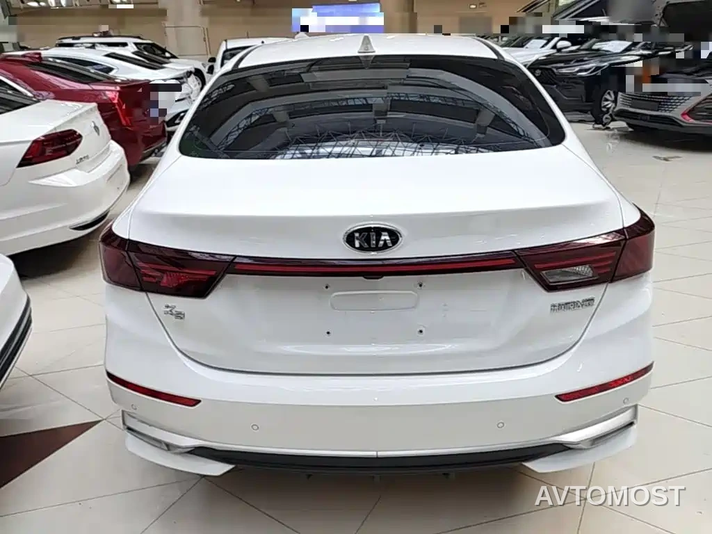 Kia K3 2021 1.5L CVT Youth Edition — фото 5