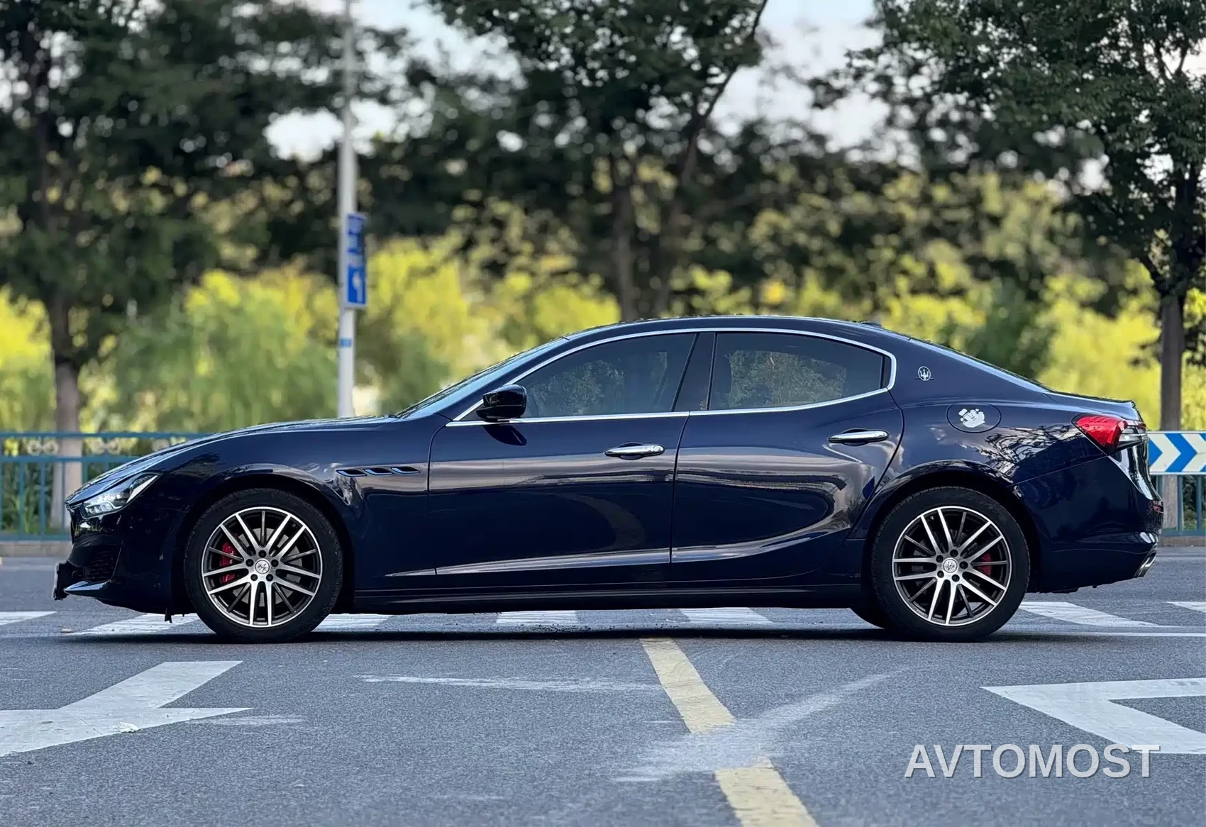 Maserati Ghibli 2021 2.0T Edge Edition — фото 3