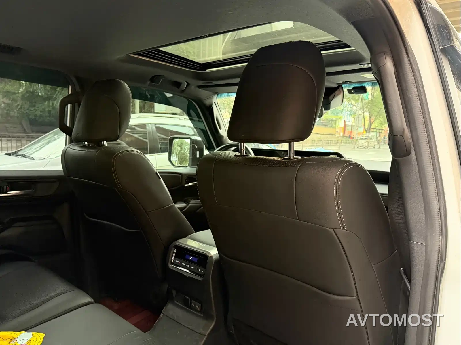 Toyota Prado 2024 2.4T All-Terrain TX Edition 5-Seater — фото 14