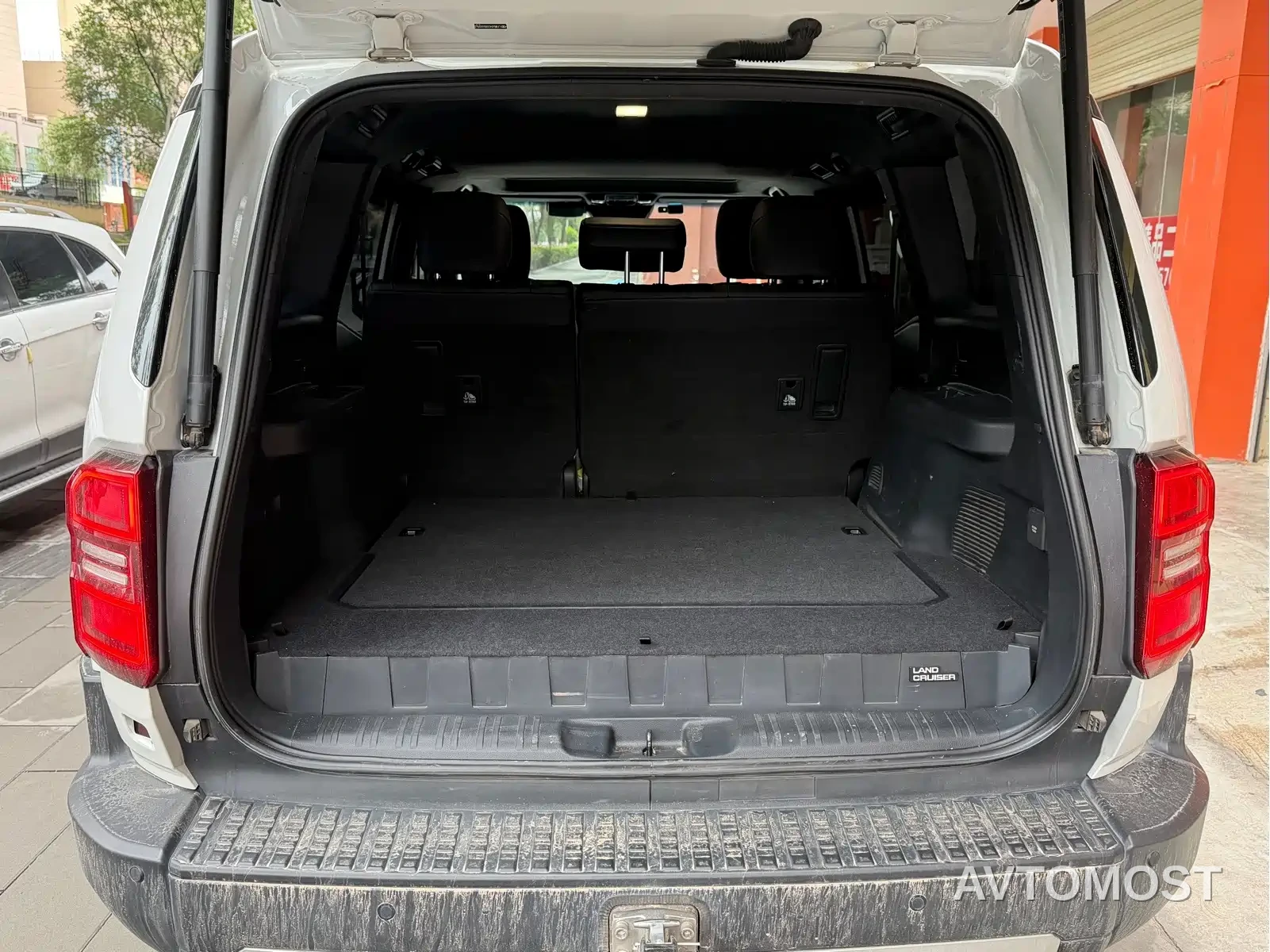 Toyota Prado 2024 2.4T All-Terrain TX Edition 5-Seater — фото 16