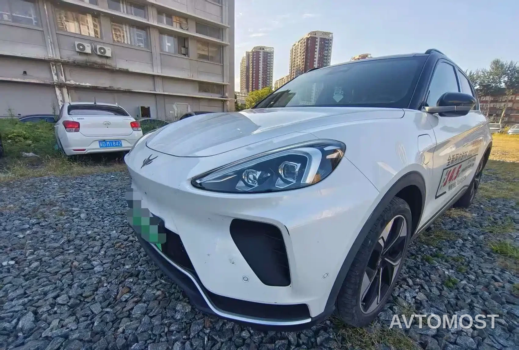 Arcfox Alpha T 2023 Model 688E+ Forest Edition 160kW — фото 9