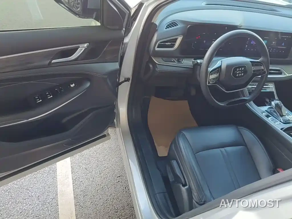 Landian E5 2023 1.5L DE-i 100KM Enjoyment 5-Seater — фото 16