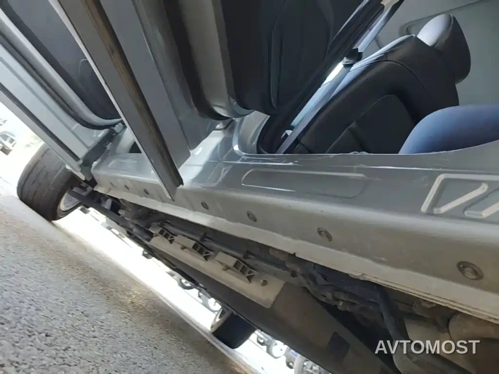 Landian E5 2023 1.5L DE-i 100KM Enjoyment 5-Seater — фото 22