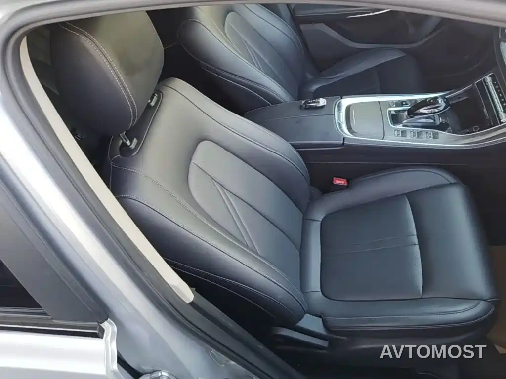 Landian E5 2023 1.5L DE-i 100KM Enjoyment 5-Seater — фото 25