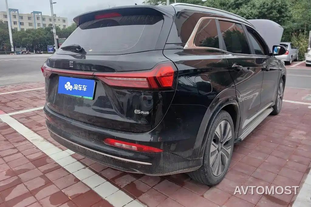 Landian E5 PLUS 2025 165km Long Range Travel Custom Edition 7-seater — фото 3