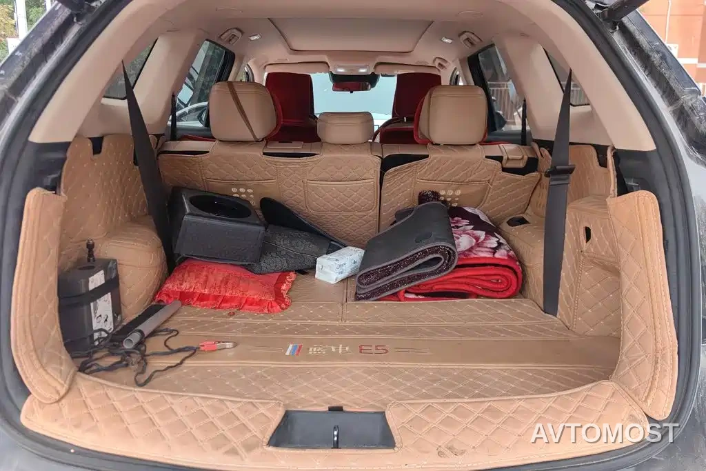Landian E5 PLUS 2025 165km Long Range Travel Custom Edition 7-seater — фото 4