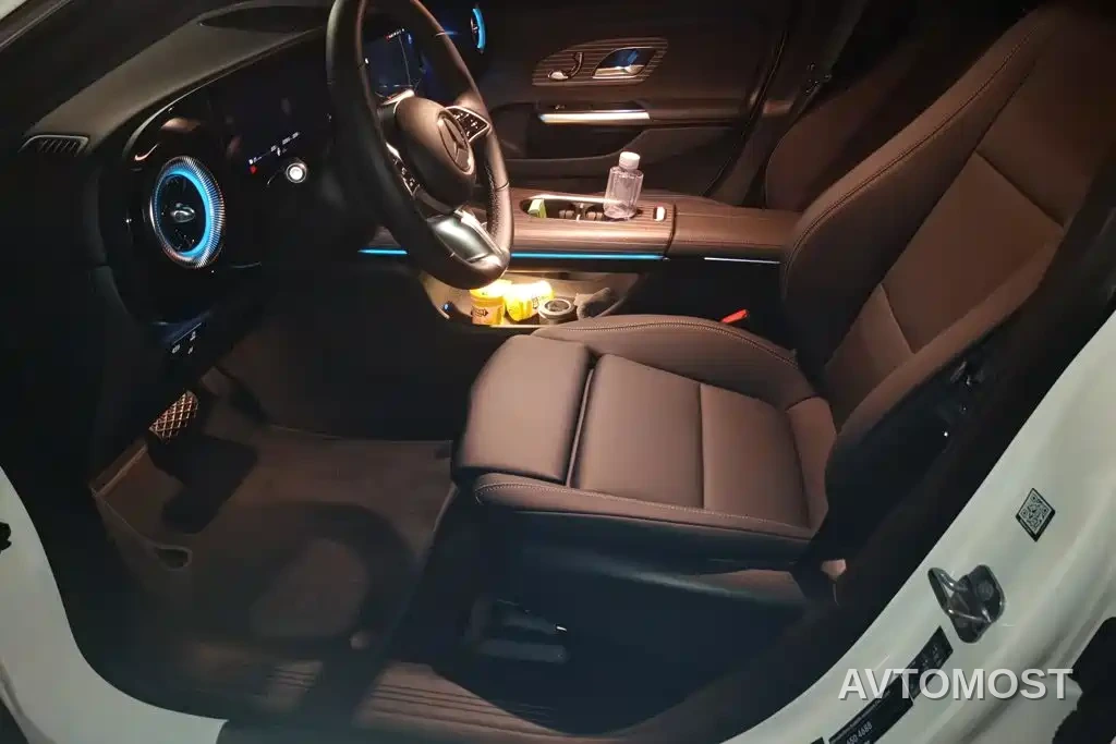 Mercedes-Benz CLA New Energy 2025 300L Fashion — фото 9