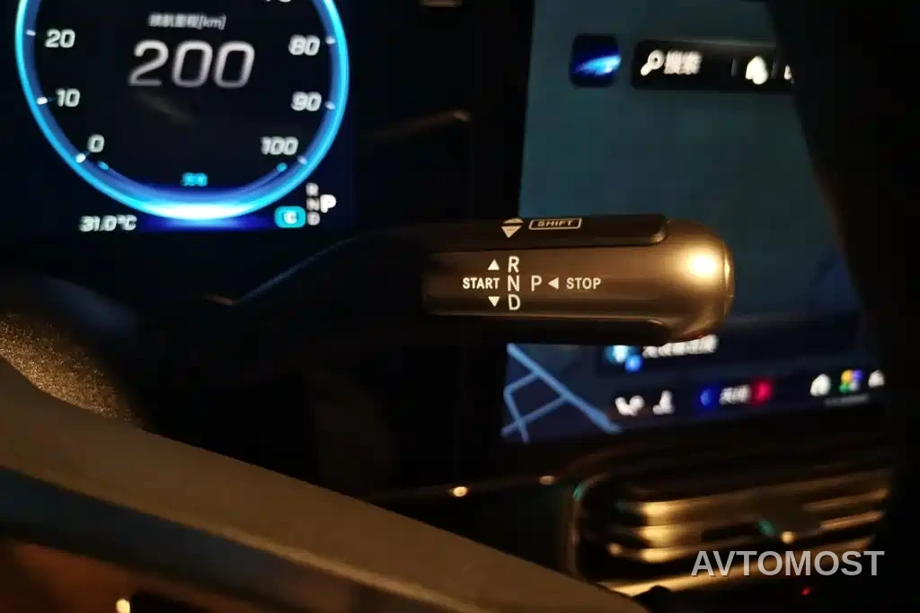 Mercedes-Benz CLA New Energy 2025 300L Fashion — фото 16